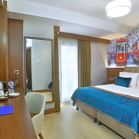 Hotel The Tango Taksim 4*