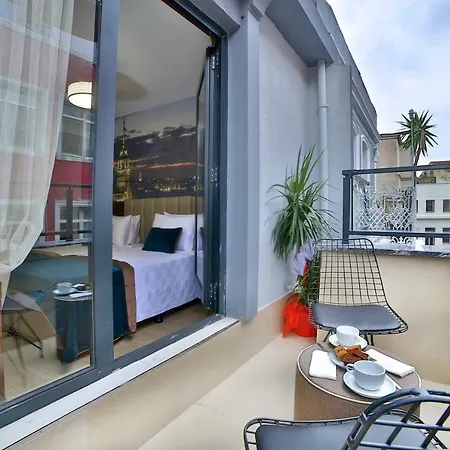 Tango Taksim 4*
