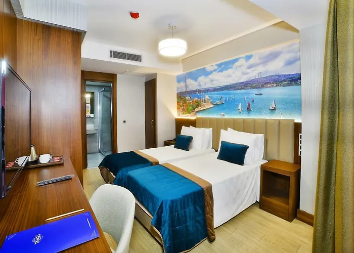 Hotel The Tango Taksim 4*